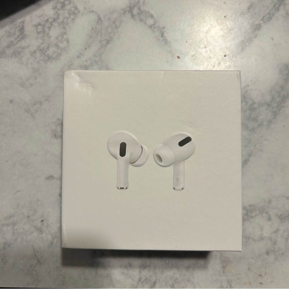 Apple AirPods Pro (Gen 1)